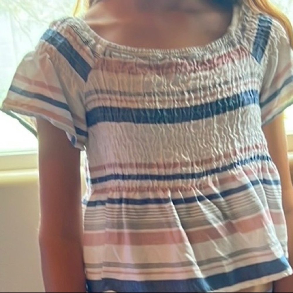 Shein shirt for girls size XS